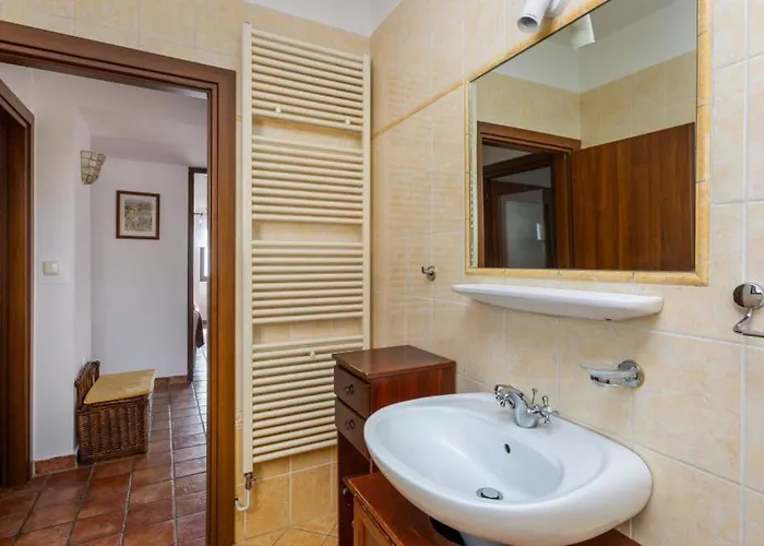 Dasa With Pool By Guide Apartament *