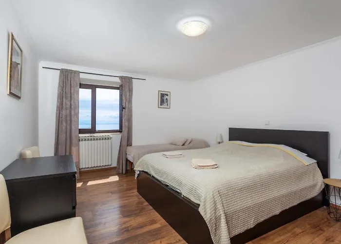 Dasa With Pool By Guide *